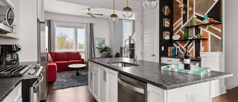 Fridge, microwave, dishwasher, coffee/tea maker
