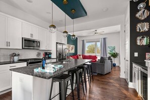 Billede uden beskrivelse, 5 af 44, knap