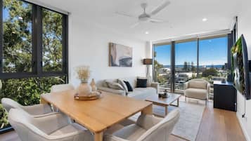 Télévision, espaces bureaux