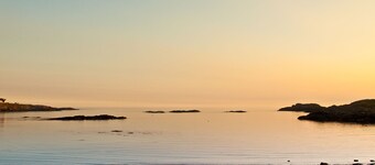 Swn y Bae : Family-Friendly 4‑Bed Home with Sea Views in Rhosneigr | Managed by Anglesey Holiday Let