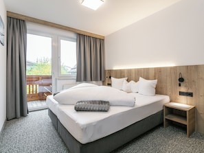 2 bedrooms, internet