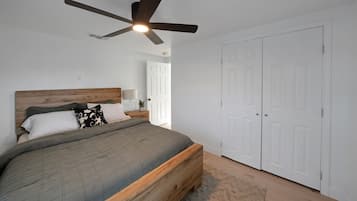 2 bedrooms, iron/ironing board, WiFi, bed sheets