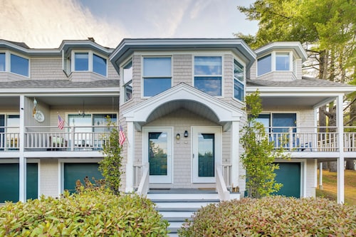 6 Mi to Sunday River: Condo Near Bethel Village!