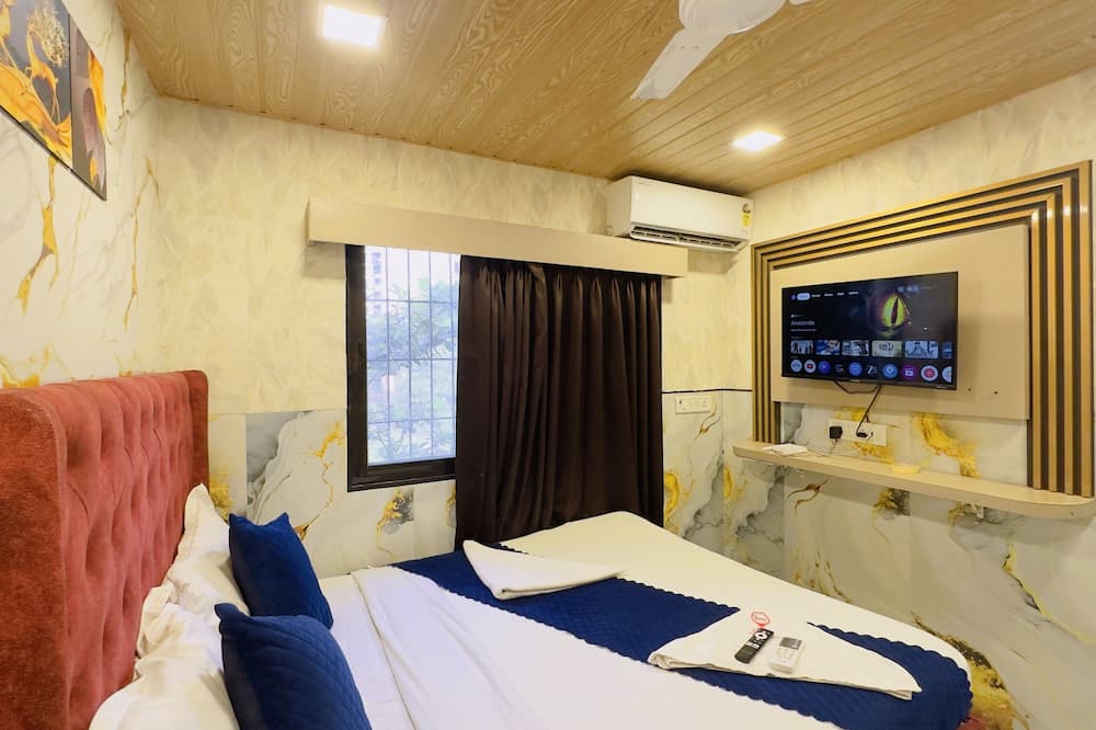 Hotel Newyork by Stayzy Rooms