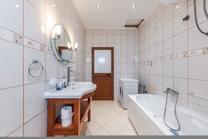 Apartment | 1 bedroom - Authentic Lake View Apartment (Shkodër)
