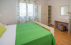 1 makuuhuone, silitysrauta/-lauta, ilmainen Wi-Fi, vuodevaatteet