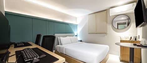 2PC room | Ropa de cama de alta calidad, escritorio, wifi gratis y ropa de cama
