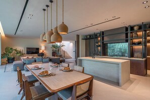 Luxury Villa, Pool View | Dining room