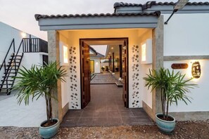 Exterior - Full Moon Bay Villa - Hua Hin Chaam (Cha-am)