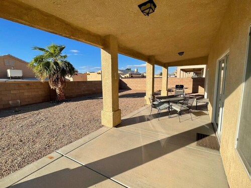 Last Min Booking/Late Night Self Check-In/Ready4U