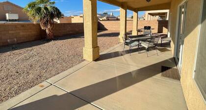 Last Min Booking/Late Night Self Check-In/Ready4U