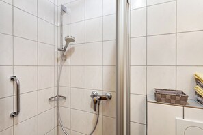Dusch, hÄrtork och handdukar