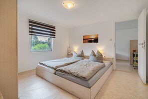 2 bedrooms, free WiFi