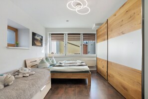 1 多间卧室、免费 WiFi、床单