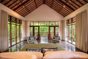 Panoramic Villa, 2 Bedrooms, Mountain View | Individually decorated, individually furnished, soundproofing, free WiFi