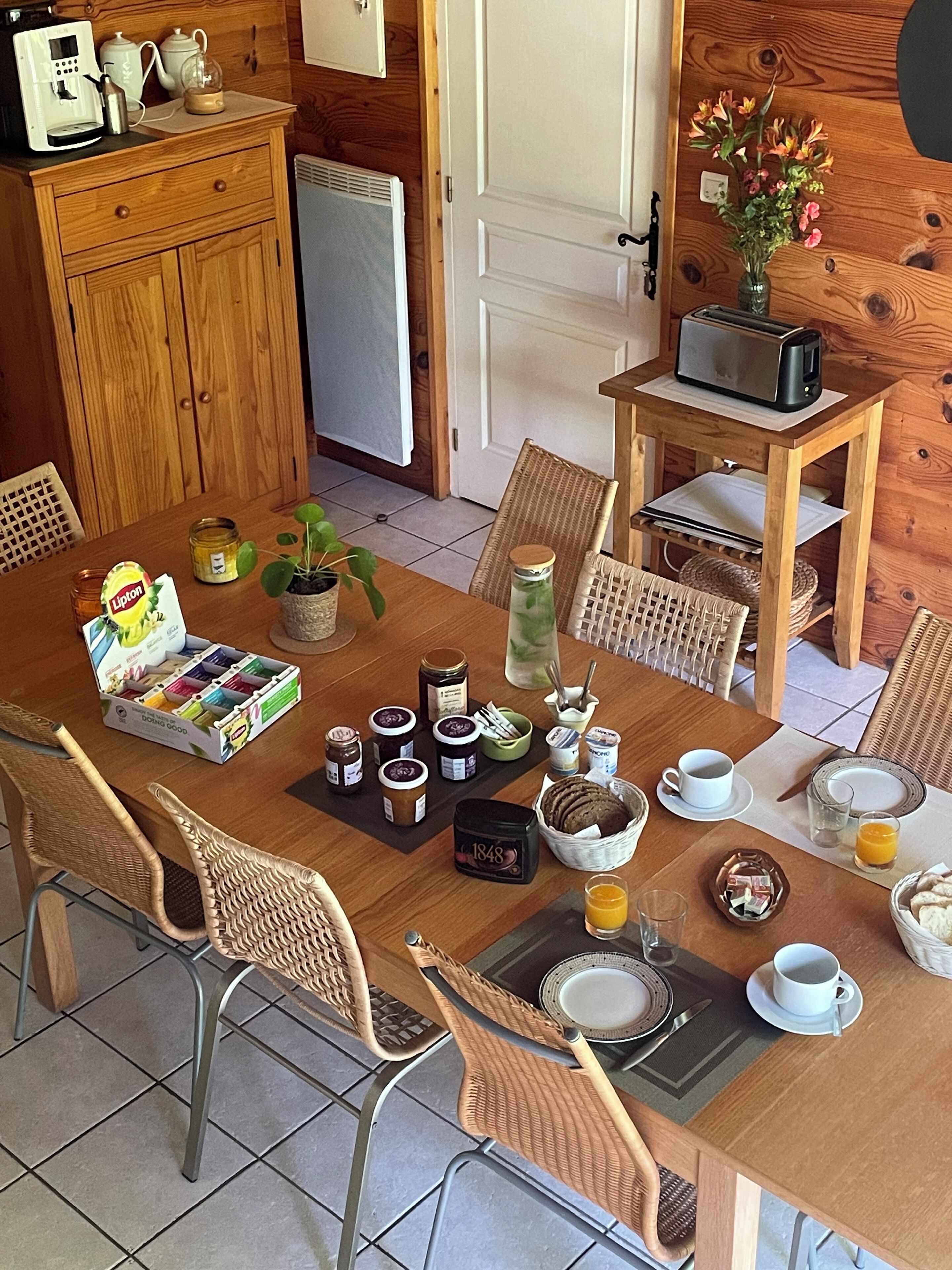 Daily continental breakfast for a fee