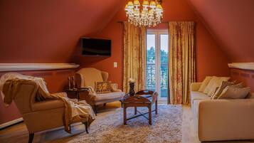 Superior suite | Woonruimte | Televisie