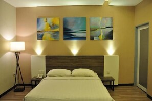 Room - Frazel Inn (Parit Buntar)
