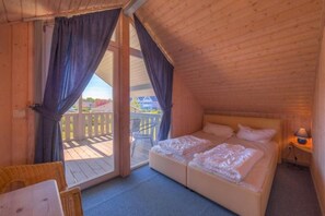 2 Schlafzimmer, Reisekinderbett, kostenloses WLAN
