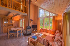 TV connectée, cheminée