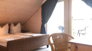 2 soverom og reiseseng for barn