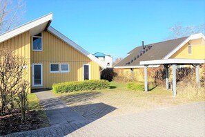 Exterior - Ferienhaus im Ferienpark Mueritz (Rechlin)