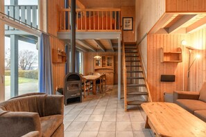 Una Smart TV, una chimenea