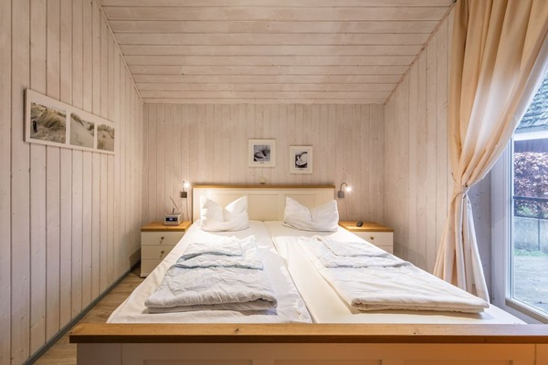 2 quartos, berço de viagem