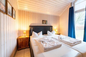 2 bedrooms