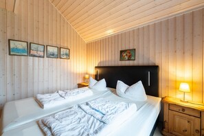 2 bedrooms