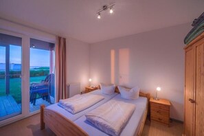 2 Schlafzimmer, Reisekinderbett, kostenloses WLAN