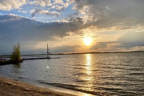 Beach nearby - liebevoll eingerichtetes Appartement (Rechlin)