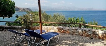 2 Annexed apartments over the sea – Private place to swim