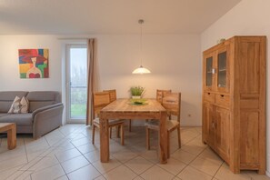 Dining - tolles Appartment in der Seenplatte (Rechlin)