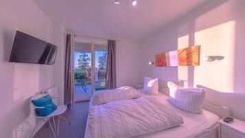 2 bedrooms, travel cot, free WiFi