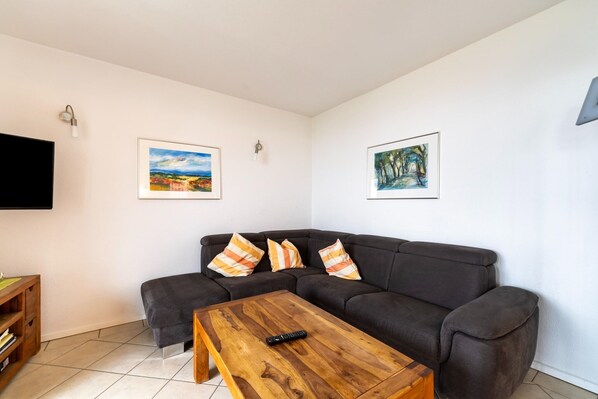 Smart TV, fireplace - liebevoll eingerichtetes Appartement (Rechlin)