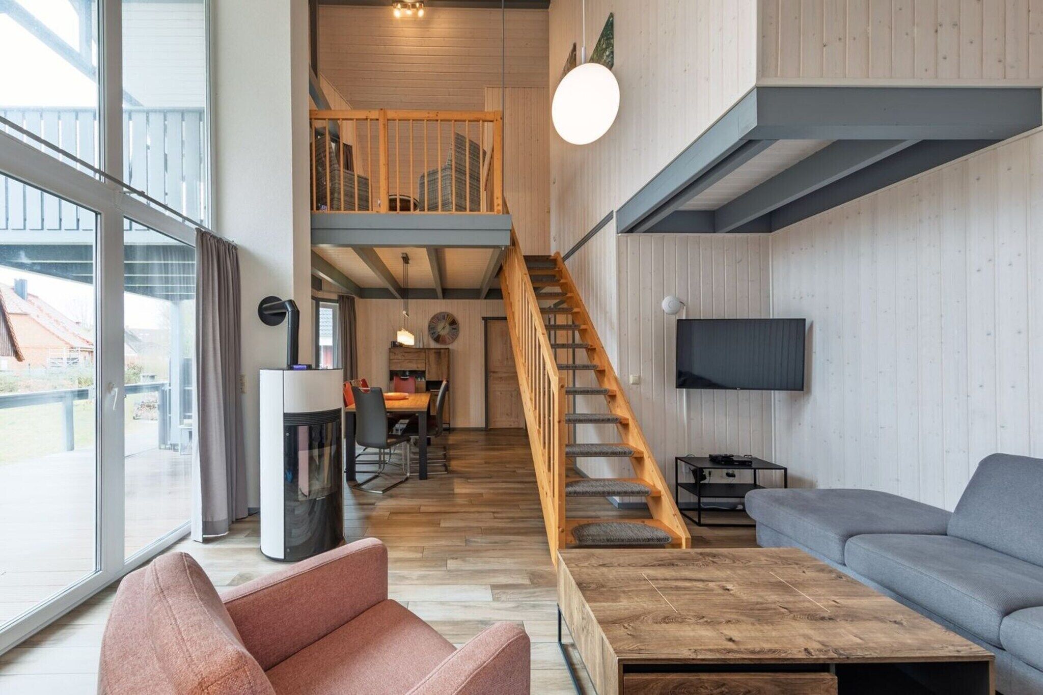 智能电视、壁炉