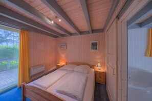 3 bedrooms, travel cot - Ferienhaus im skandinavischen Stil (Granzow)