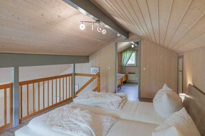 4 多间卧室、旅行婴儿床