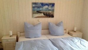 2 soverom og reiseseng for barn