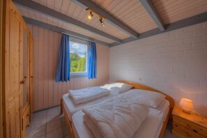 3 soverom og reiseseng for barn