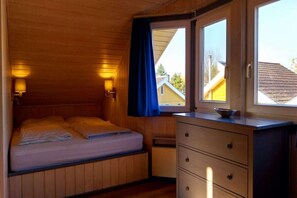 3 bedrooms, travel crib - exklusives skandinavisches Ferienhaus (Granzow)