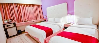 Lumut Suites