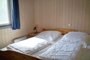 3 habitaciones y cuna de viaje 