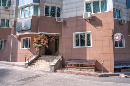 Fachada de la propiedad