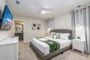 8 bedrooms, desk, iron/ironing board, travel crib
