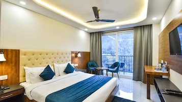 Executive-enkeltværelse - 1 kingsize-seng - balkon - bjergudsigt | Arbejdsområde til bærbare computere, strygejern/strygebræt, gratis Wi-Fi