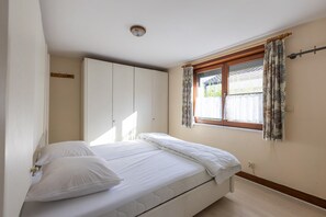 2 bedrooms, free WiFi