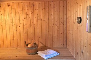 Sauna - exklusives skandinavisches Ferienhaus (Granzow)