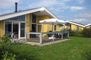 Terrace/patio - skandinavisches Ferienhaus in Mirow (Granzow)